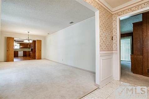 5th image of 10835 Carissa Dr