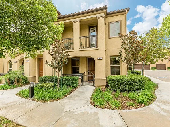 20319 Paseo Meriana, Northridge, CA 91326