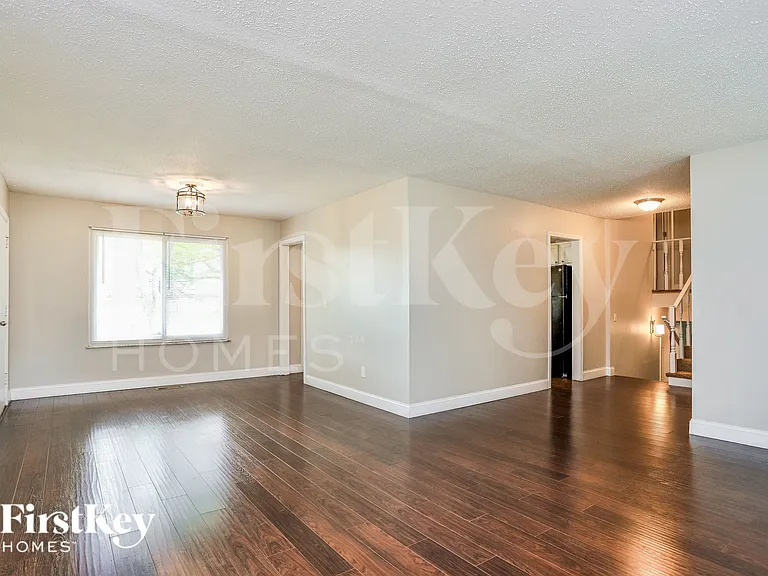 6 Van Crest Ln — Photo 6