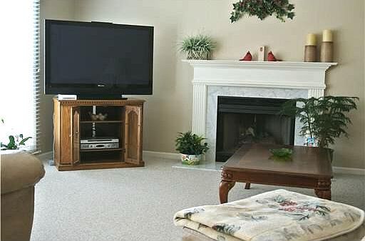 5th image of 910 Wheatly Dr