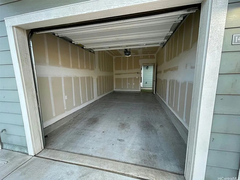724 Kakala St — Photo 13