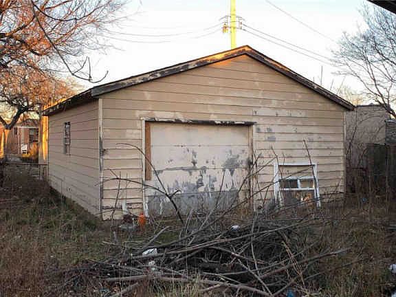 4th image of 4263 Baisch Ln