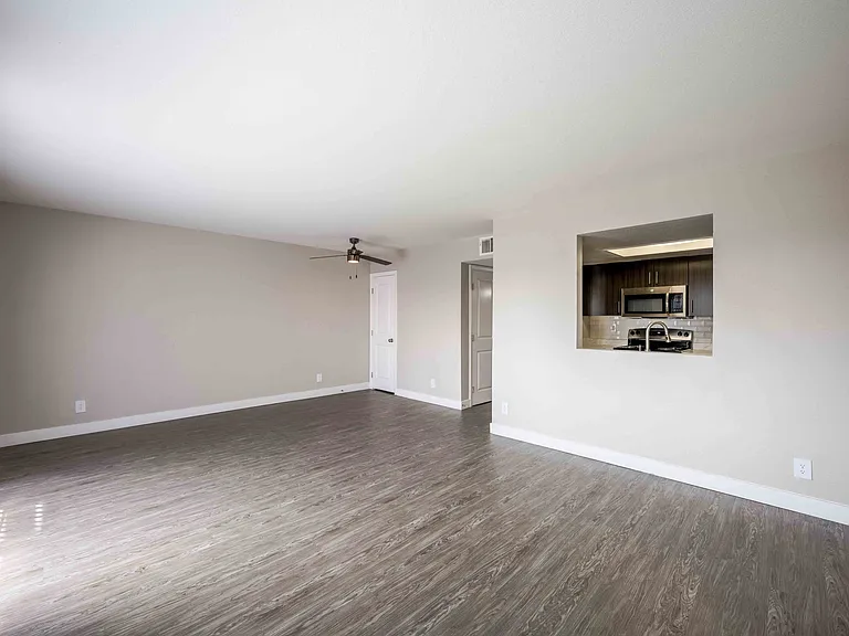 Sorelle Apartments — Photo 14