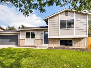 7056 Woodstock St, Colorado Springs, CO 80911