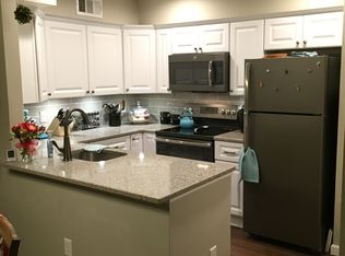 14 Schofield Ct, Oak Ridge, NJ 07438