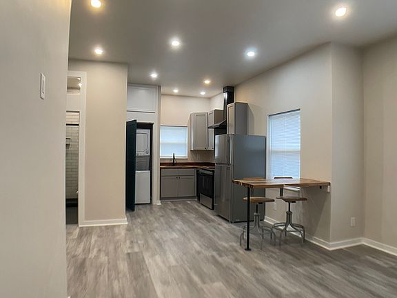 2nd image of 2938 Spruill Ave APT B