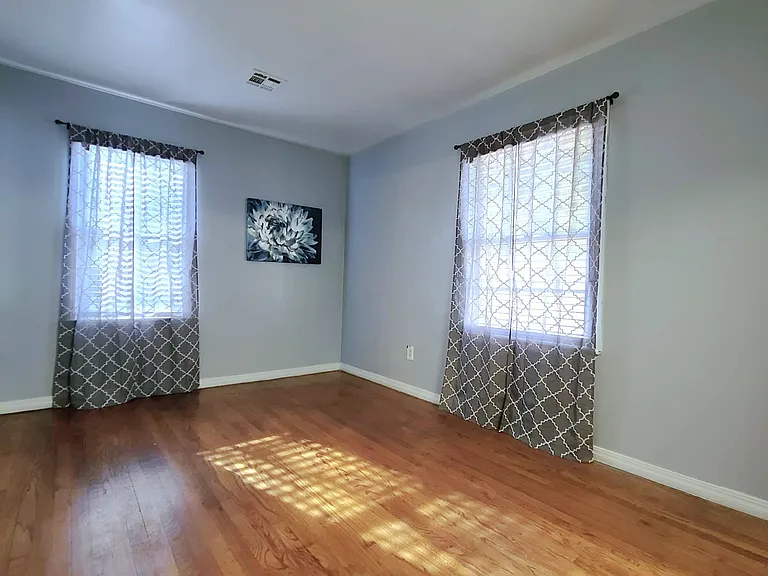 3512 N Holman Ct — Photo 31