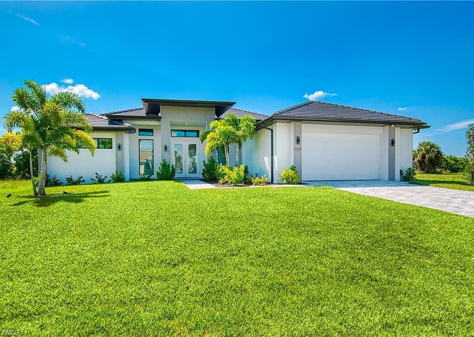 1st image of 2700 SW 20th Ave