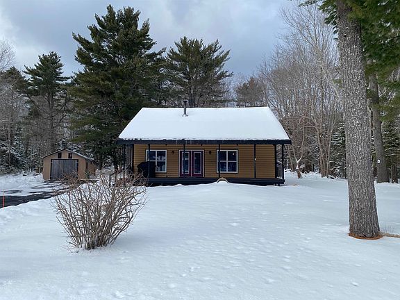 3rd image of 23 River Rd