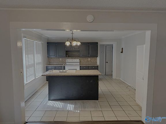 5th image of 3900 Beasley Rd