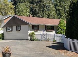 12834 NE 70th Pl, Kirkland, WA