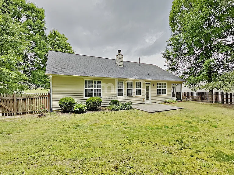 960 Fountain Glen Dr — Photo 20