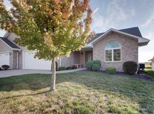 5007 Chestnut St, Quincy, IL 62305