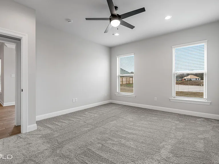 414 Blanchard Loop — Photo 29