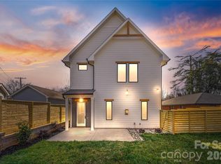 2117 Lombardy Cir, Charlotte, NC 28203