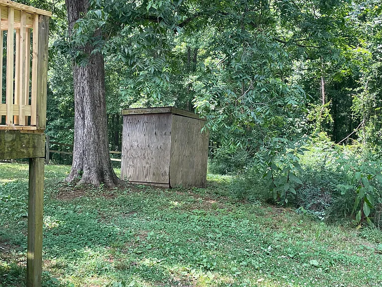 715 Corinth Rd — Photo 11