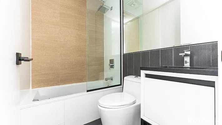 Rented by Nooklyn NYC LLC | media 9