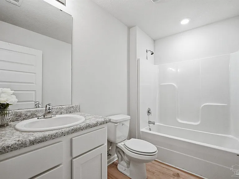 5367 Peach Dr — Photo 10