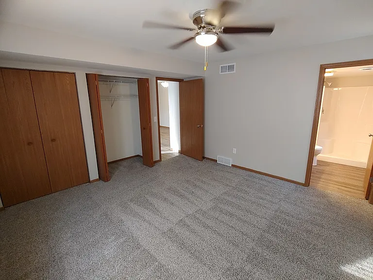 2BR/2BA/2 car attached garage — Photo 11