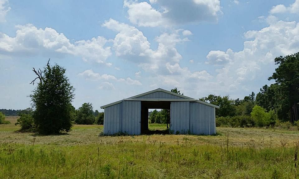 1st image of 51 Paula Ln