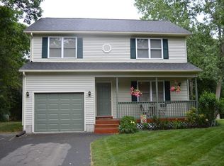 83 Stuart St, Springfield, MA 01119