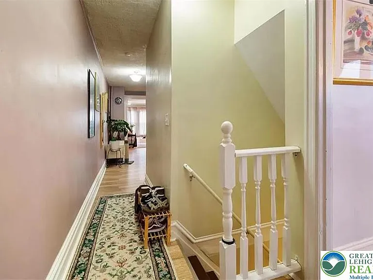 717 W Broad St #2 — Photo 11