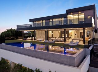 1140 Summit Dr, Beverly Hills, CA 90210