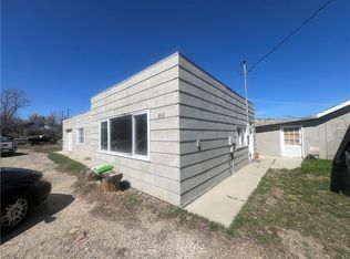 410 4th Ave E, Roundup, MT 59072