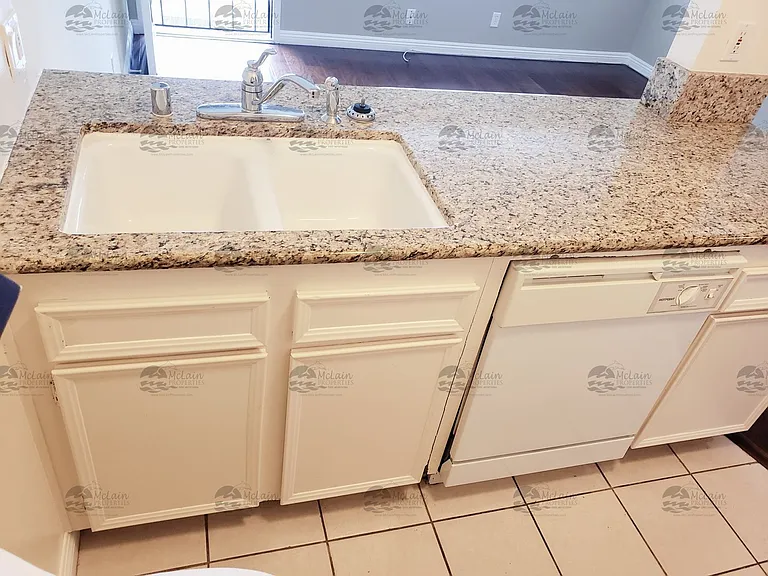 615 Vine St #30 — Photo 14