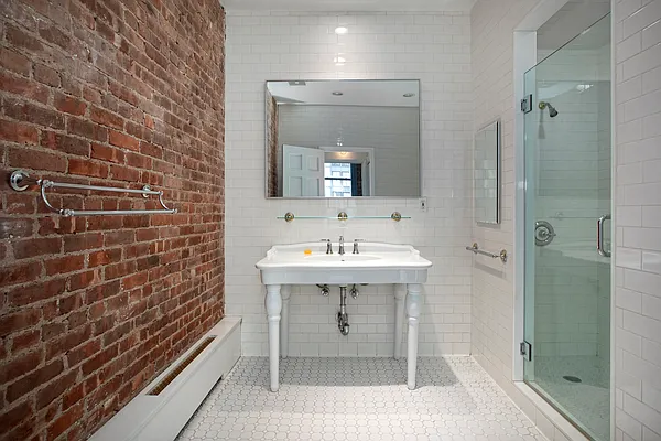 Rented by Douglas Elliman | media 17