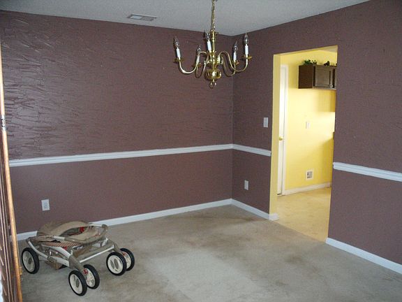 4th image of 3005 Highland Hills Pkwy