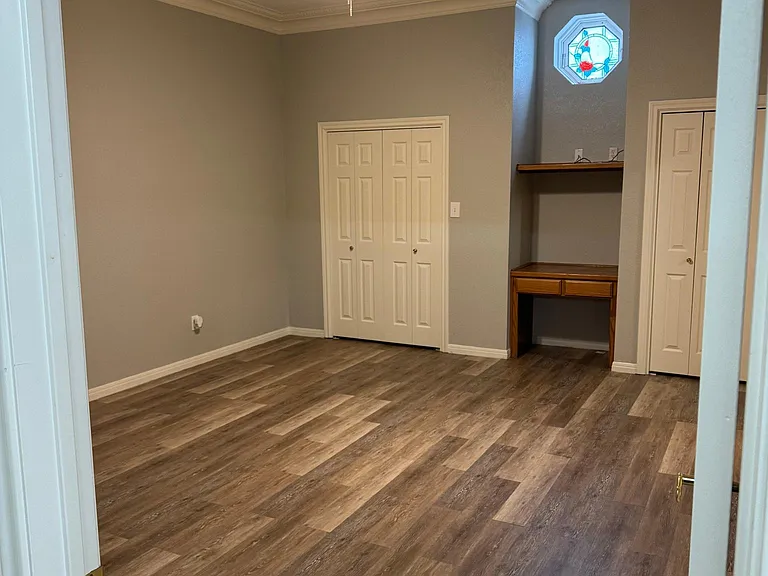 105 Lyndon Dr — Photo 11