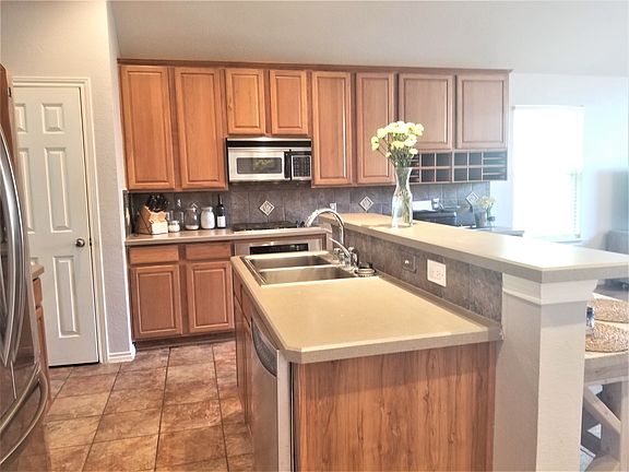 5th image of 4516 Kingsway Ln