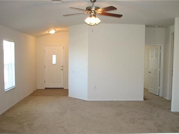 4th image of 5308 English Glade Dr