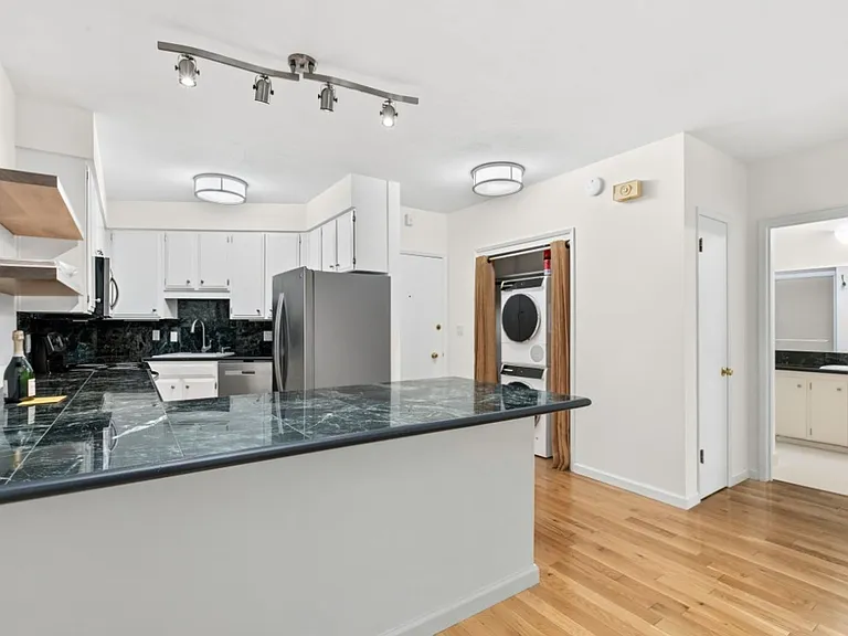 550 Elm Way #106 — Photo 10