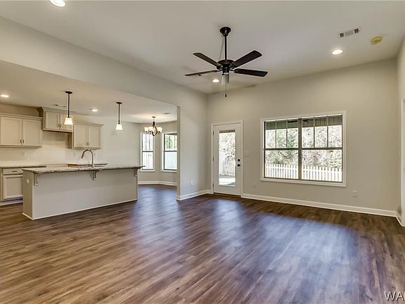 5th image of 13019 Brookview Way #201