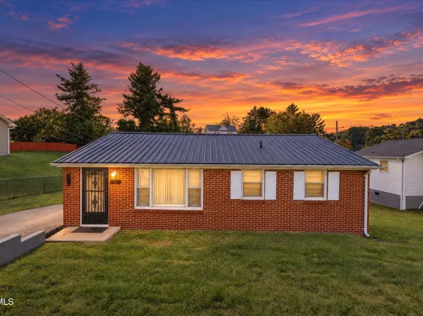 2462 Idle Hour Rd, Kingsport, TN 37660