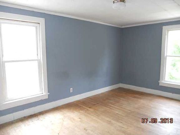 4th image of 738 South St