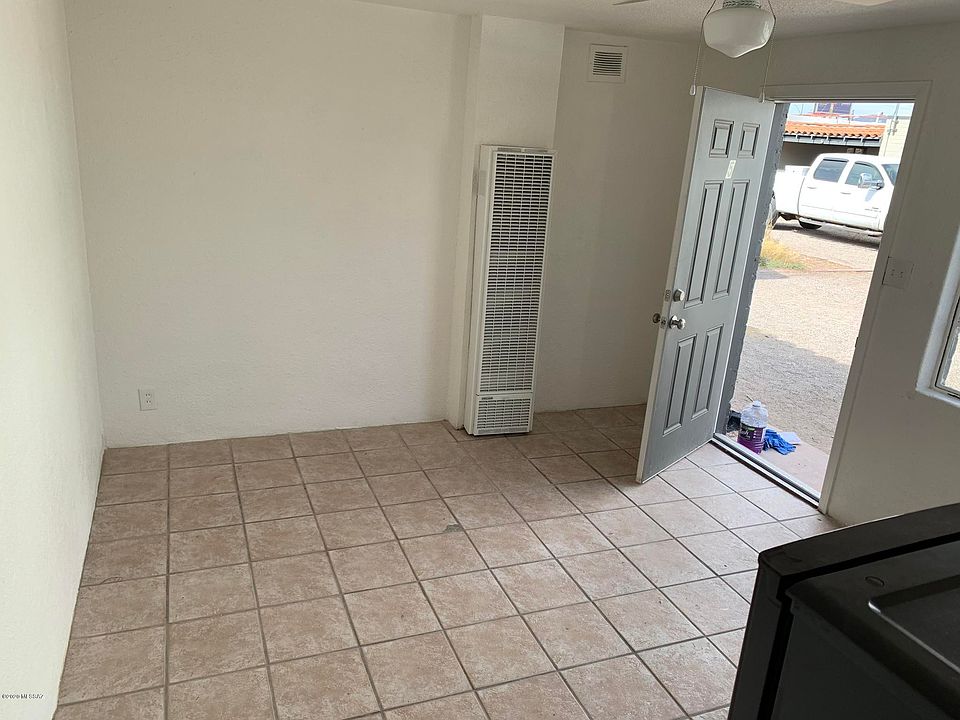 2nd image of 302 W Flores St Unit 8