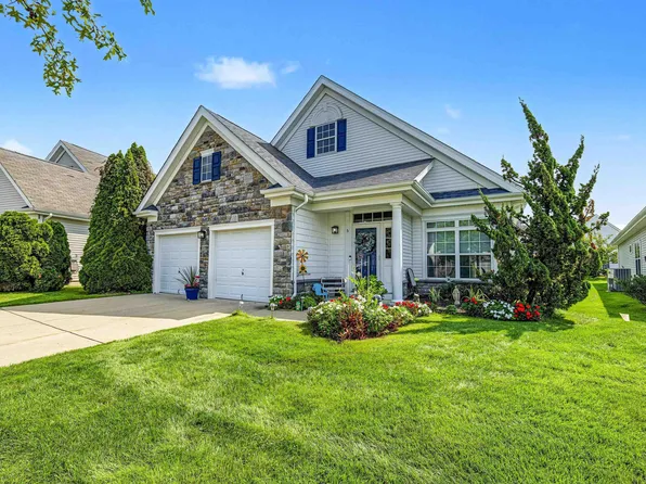 5 Burnside Dr, Egg Harbor Township, NJ 08234