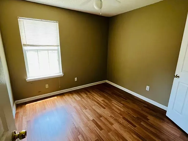 1617 Vinebrook Ter NW — Photo 11