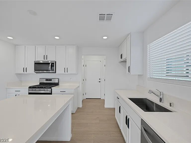 9514 Wayfarer Seek Ct — Photo 11
