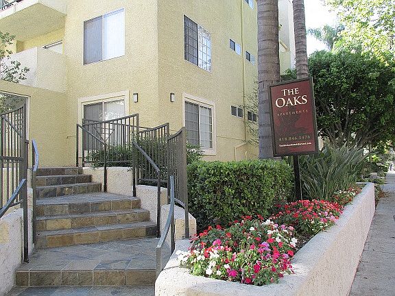 2nd image of 330 N Screenland Dr APT 112