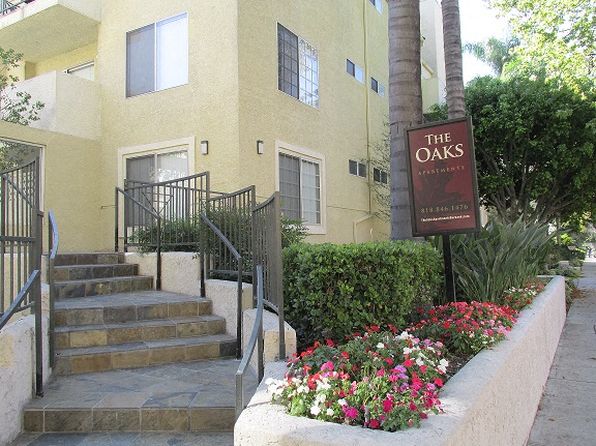 330 N Screenland Dr APT 203