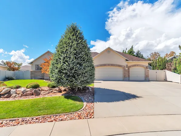 9044 S Pine Laurel Ln, West Jordan, UT 84081