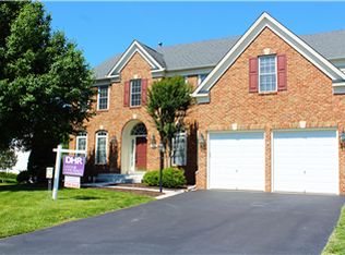 14521 Rainer Heights Ct, Haymarket, VA 20169