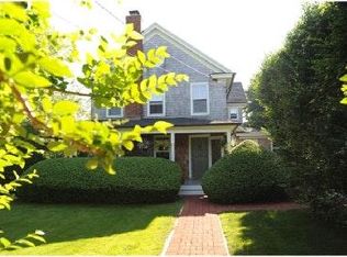 1072 Deerfield Rd, Water Mill, NY 11976