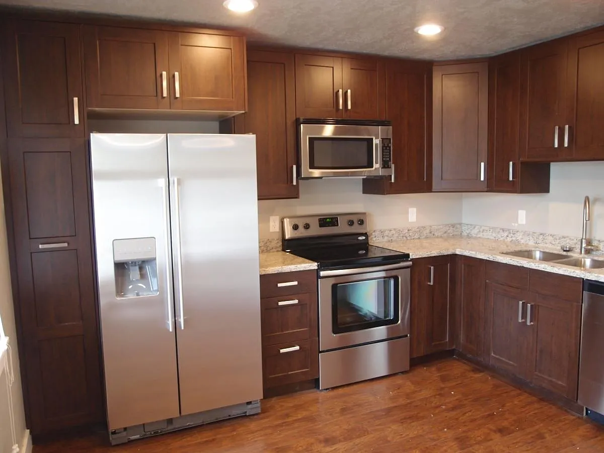 3 bed, 1674 sqft, $1,975 — Photo 3