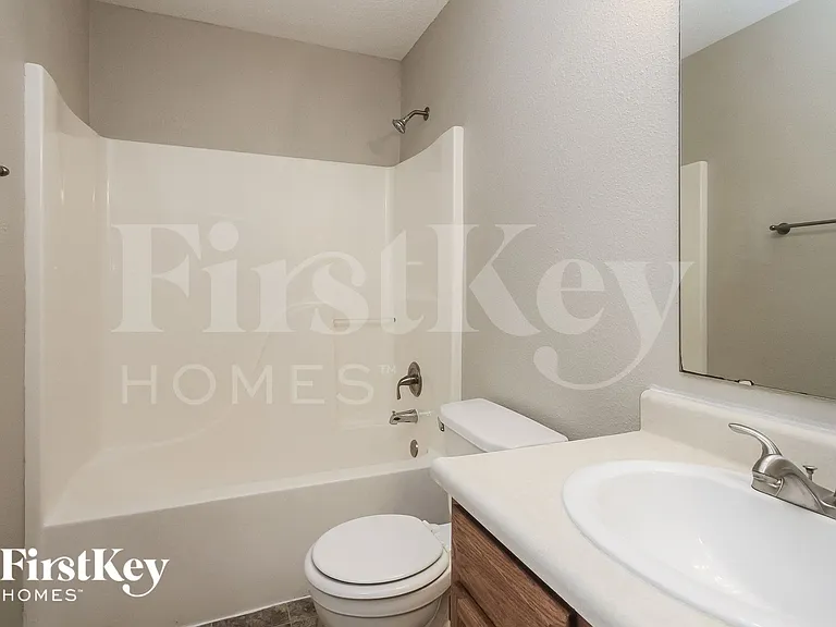 7222 Mars Dr — Photo 14