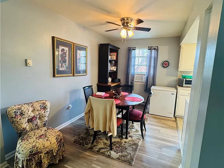 2327 S 4th St #2 — Photo 3